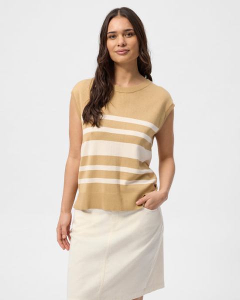 Red Green Kia - Sand