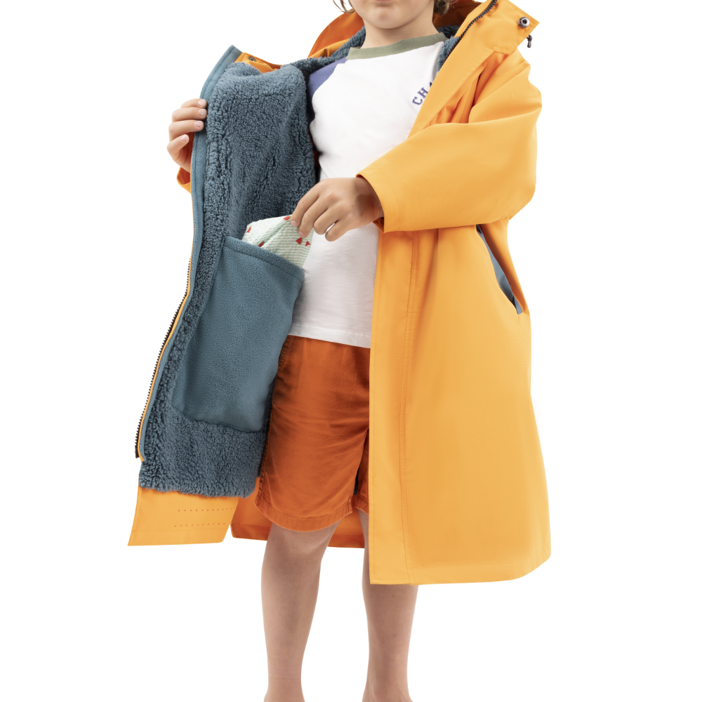 New! Red Paddle Co Kids Long Sleeve Waterproof Changing Robe Alter Evo Pro - Bitter Orange - Image 6
