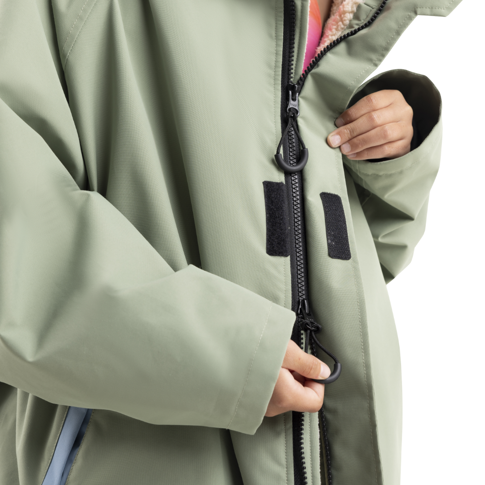 Red Paddle Co Kids Long Sleeve Waterproof Changing Robe Alter Evo Pro - Sage Green - Image 5